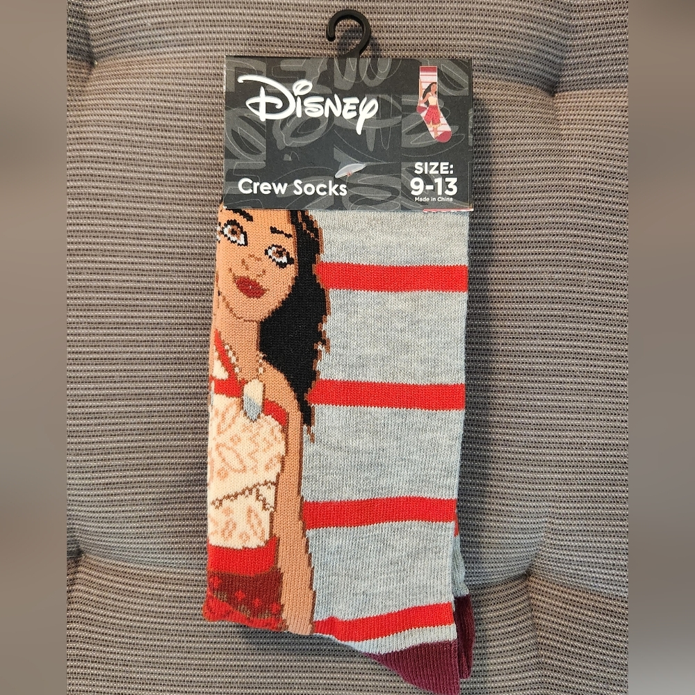 NWT Disney Moana Crew Socks Size 9-13